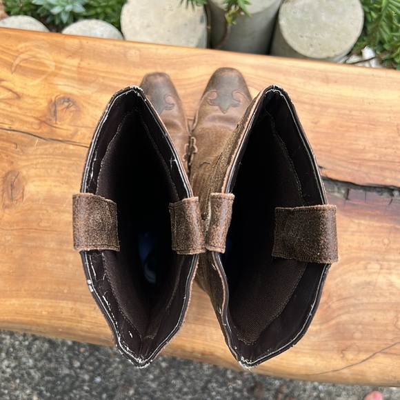 Vintage Women’s Western Cowboy Boots Brown Cross Studded - Picture 9 of 16